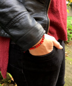 Bracelet en perle howlite rouge