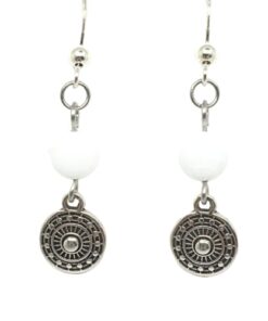Boucle d oreille femme perle agate blanche et pendentif métal