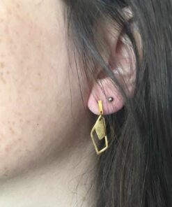 Boucle d'oreille acier couleur or moderne